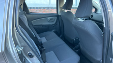 Toyota Yaris 1.5 VVT-i Icon Tech 5dr Petrol Hatchback